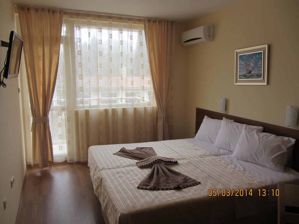 Stephanovy Guest House Sozopol Phòng bức ảnh